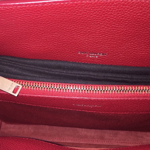 YSL Baby Sac de Jour Bag in Red Grained Leather - Picture 4 of 8